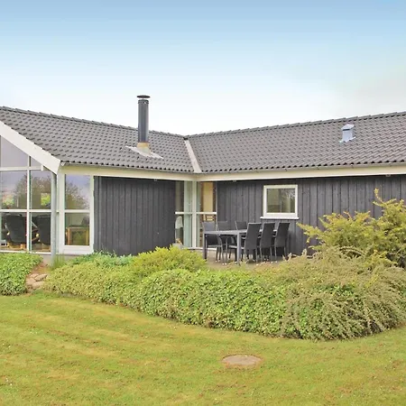 Lovely Home In Haderslev With Kitchen Haderslev